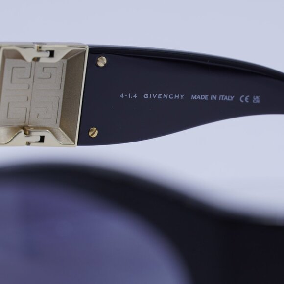 ?️ New Givenchy GV40073I 01A Sunglasses - Black/Gold Frame, Grey Lenses main image 3